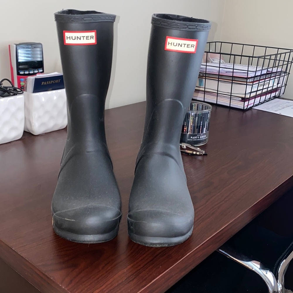 hunter boots size 8 US